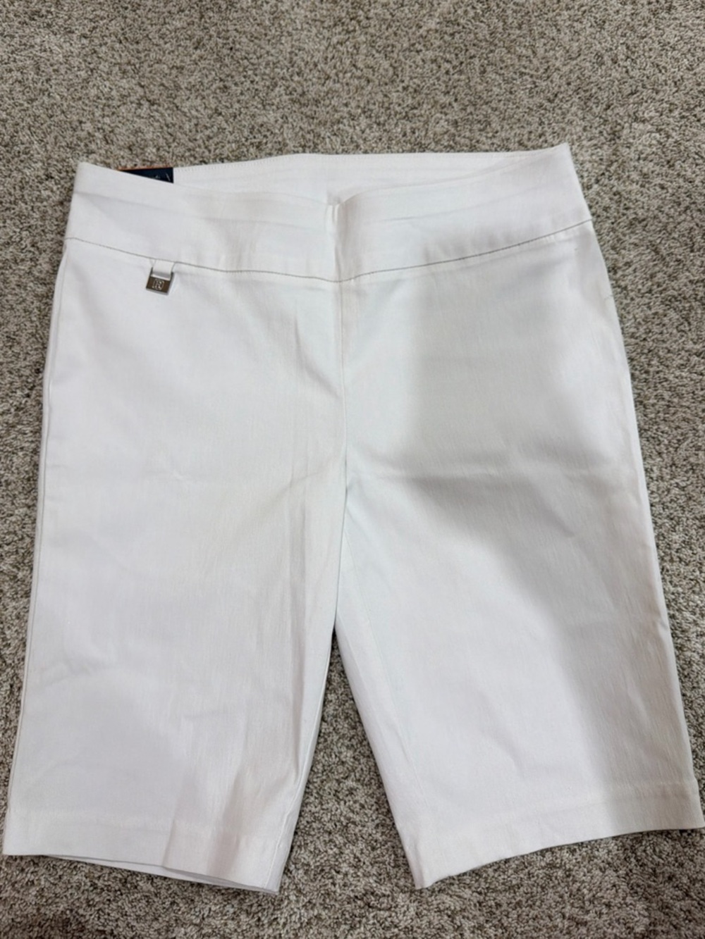 Rafaella White stretch comfort Bermuda shorts size 12